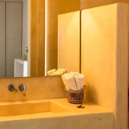 Villa Ortus White Cycladic Lux With Private Pool 3bed & 3bath! Mykonos Town